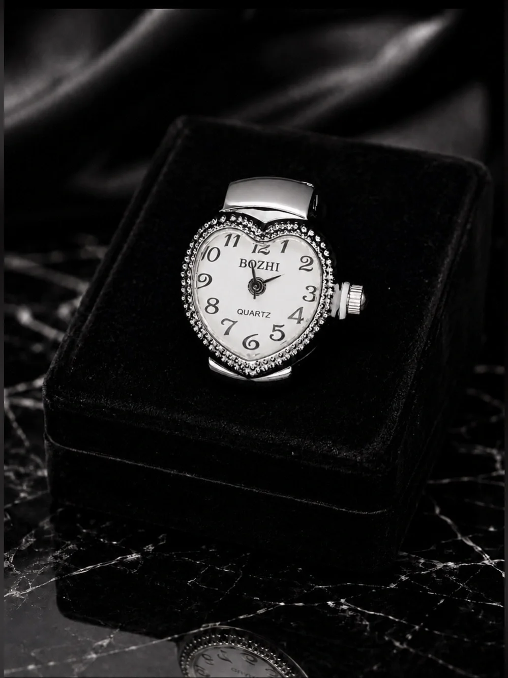 Silver Heart-Shaped Rhinestone Quartz Finger Watch Ring